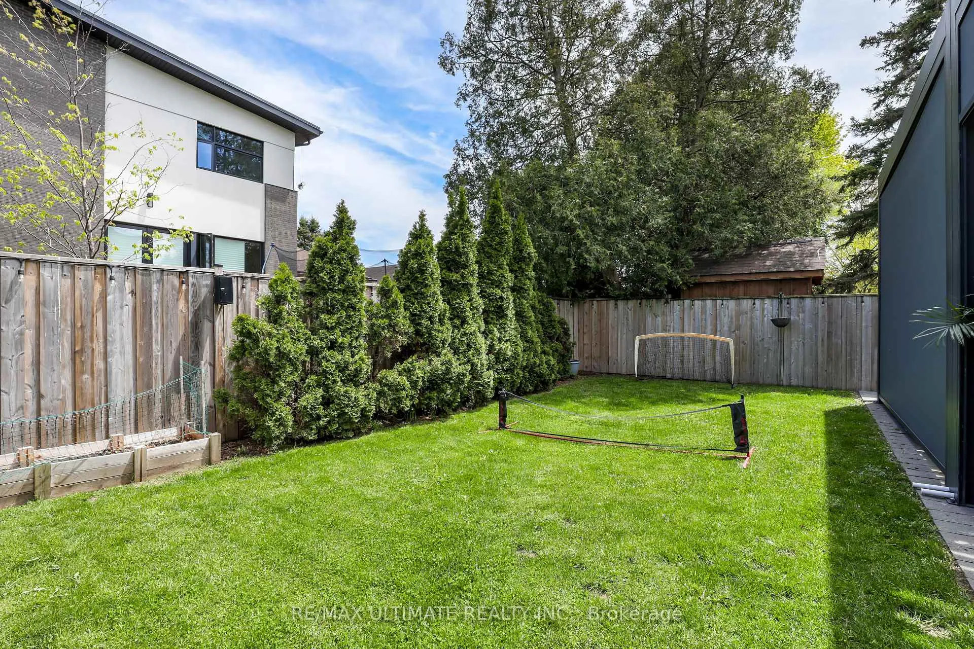 Photo 38 of 31 Presteign Avenue, Toronto, O'Connor-Parkview — HOMEH
