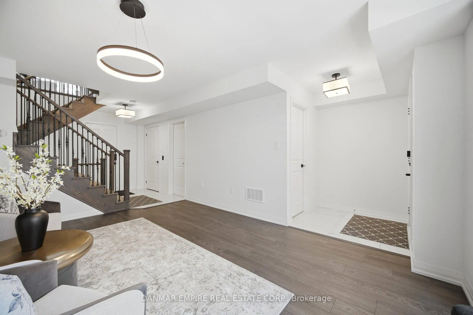 Photo 6 of 6 Canner Court, Vaughan, Patterson — HOMEH
