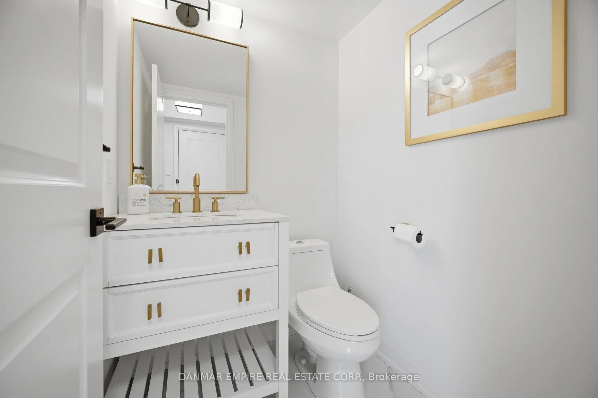 Photo 7 of 6 Canner Court, Vaughan, Patterson — HOMEH