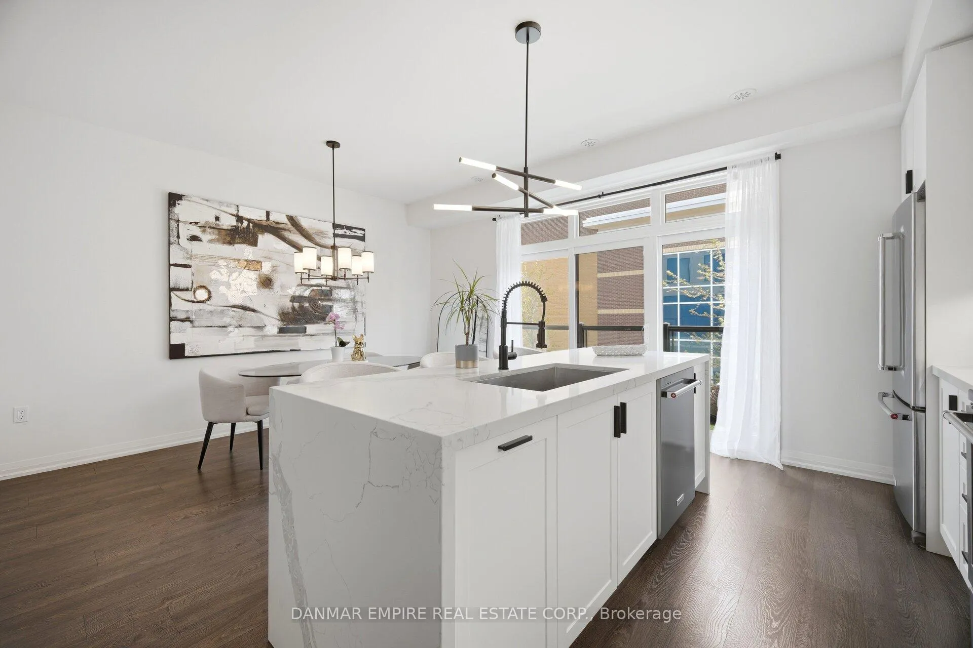Photo 14 of 6 Canner Court, Vaughan, Patterson — HOMEH