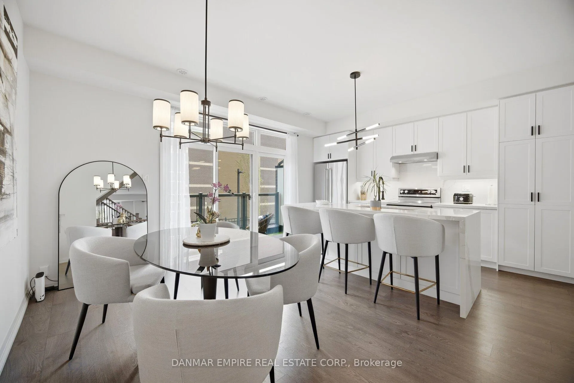 Photo 16 of 6 Canner Court, Vaughan, Patterson — HOMEH
