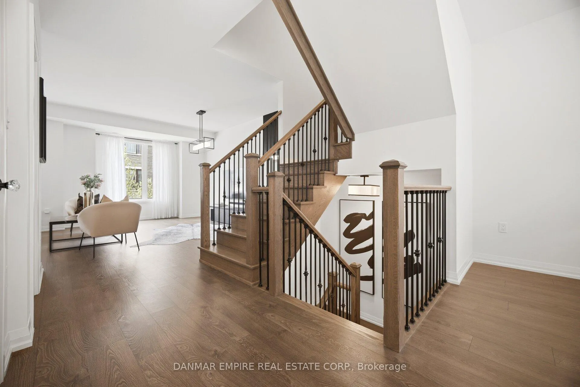 Photo 25 of 6 Canner Court, Vaughan, Patterson — HOMEH