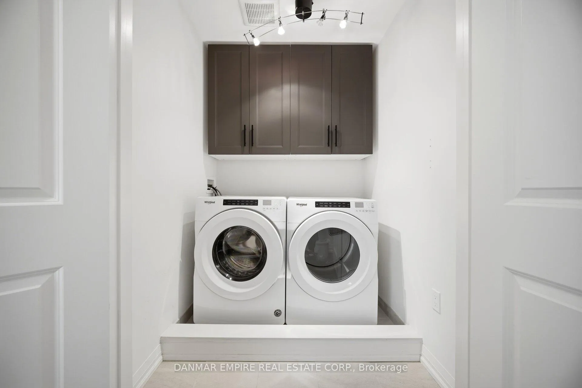 Photo 41 of 6 Canner Court, Vaughan, Patterson — HOMEH