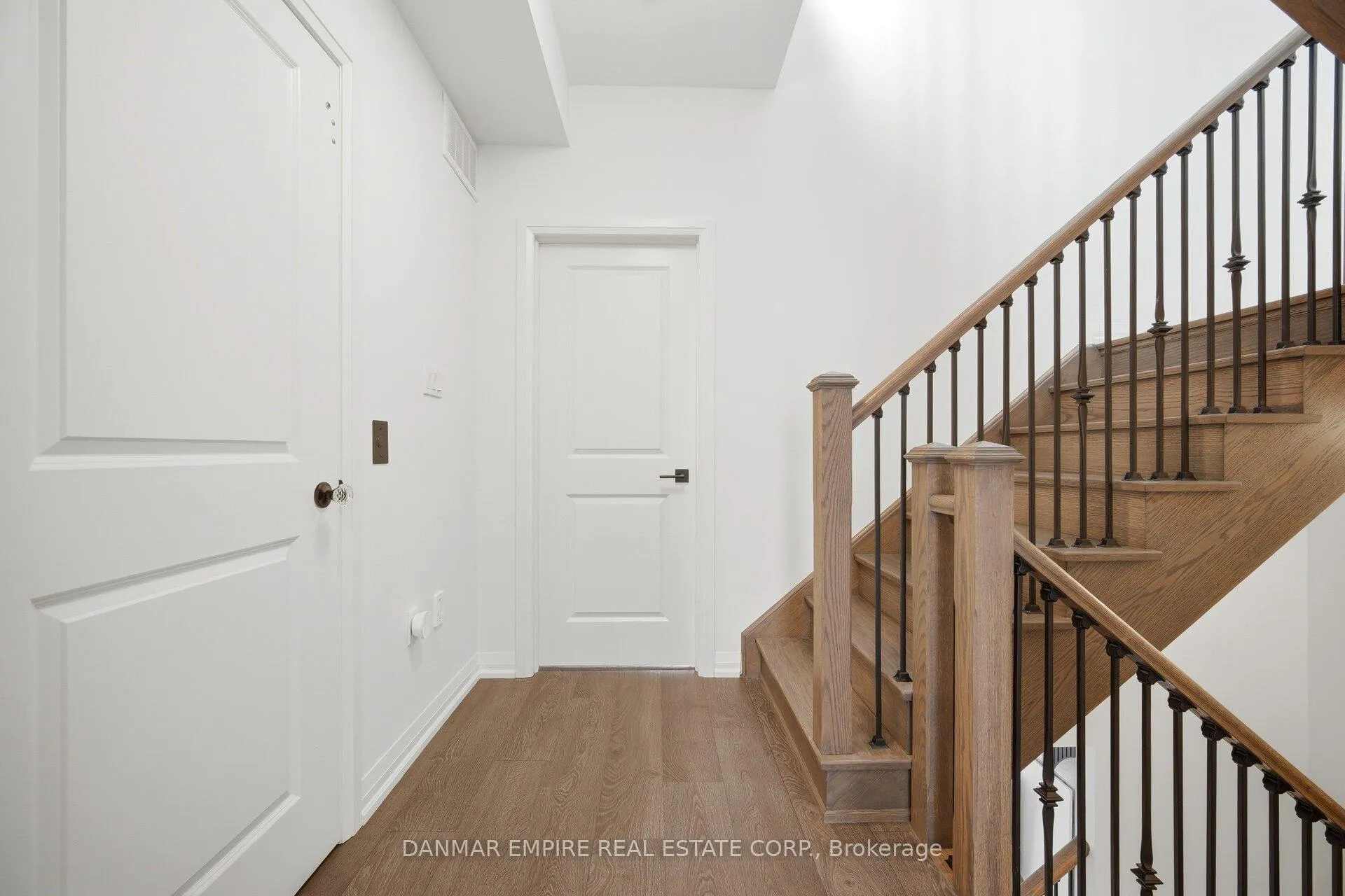 Photo 42 of 6 Canner Court, Vaughan, Patterson — HOMEH