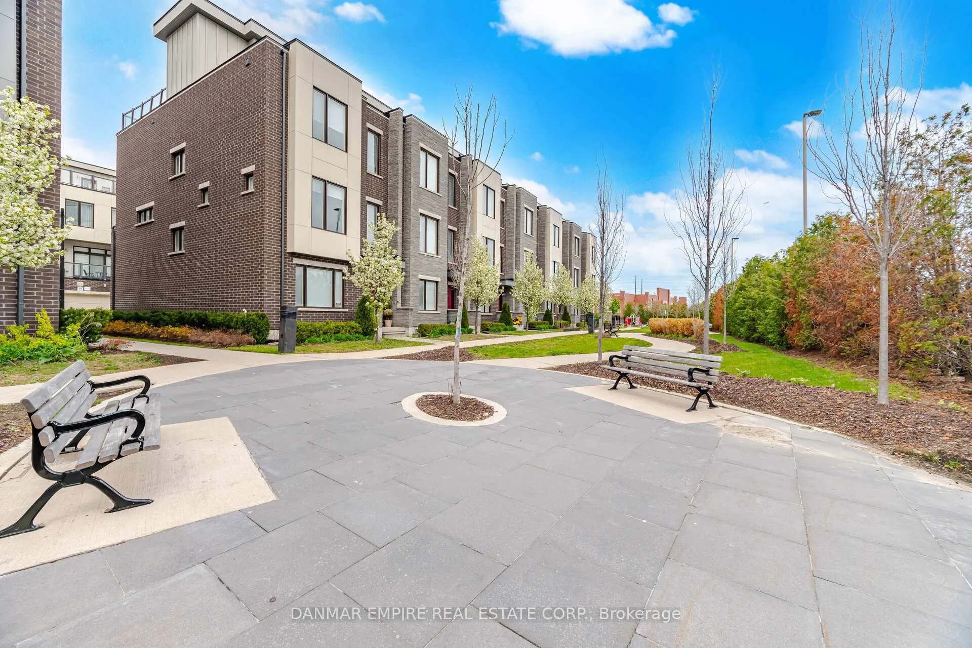 Photo 50 of 6 Canner Court, Vaughan, Patterson — HOMEH
