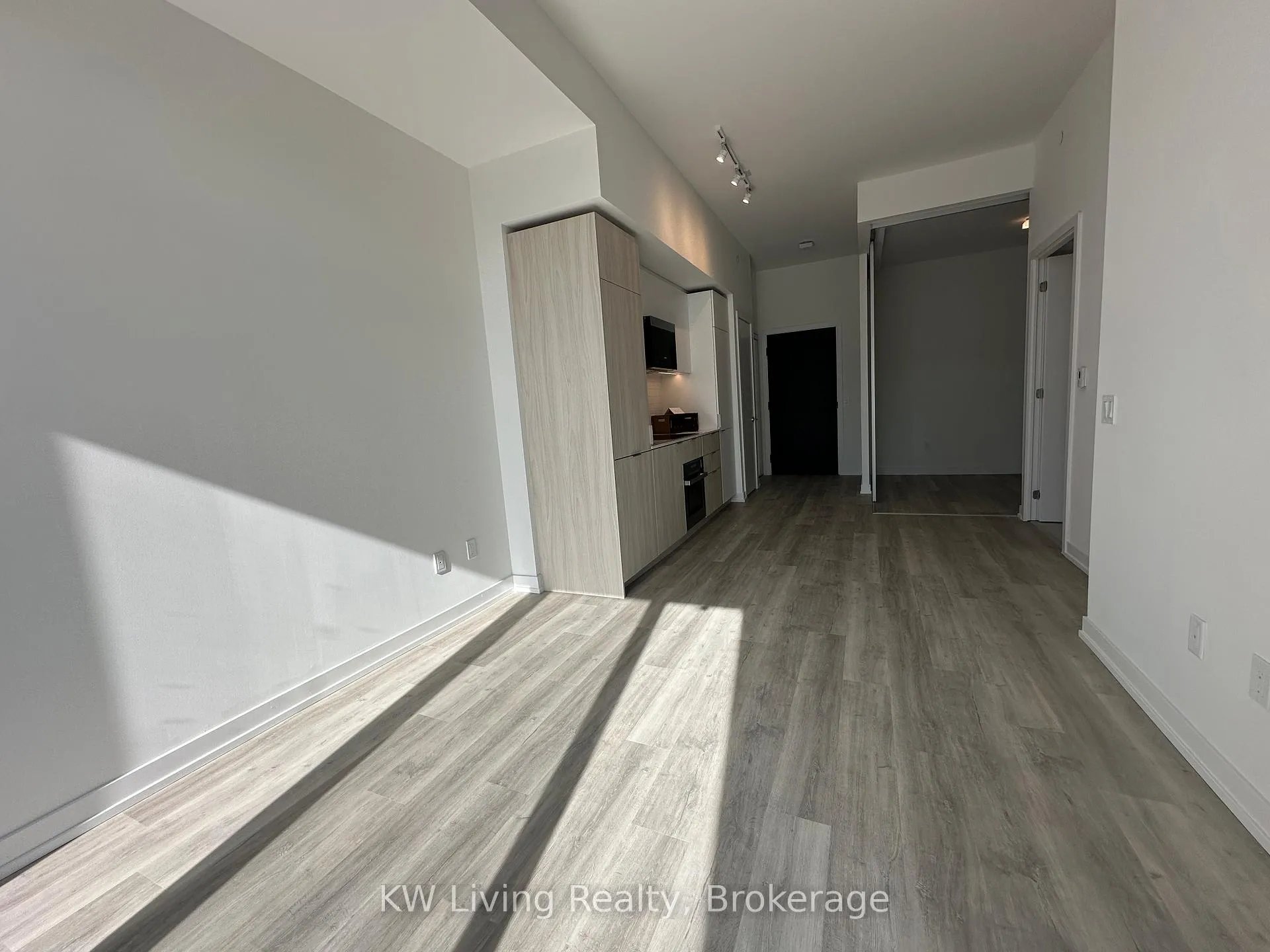 Photo 11 of Unit 616, 28 Eastern Avenue, Toronto, Moss Park — HOMEH