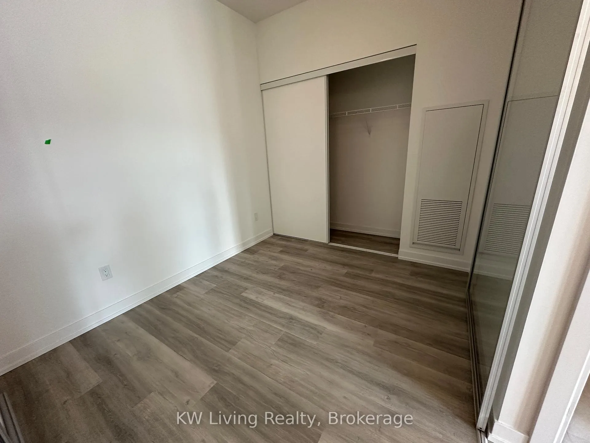 Photo 14 of Unit 616, 28 Eastern Avenue, Toronto, Moss Park — HOMEH