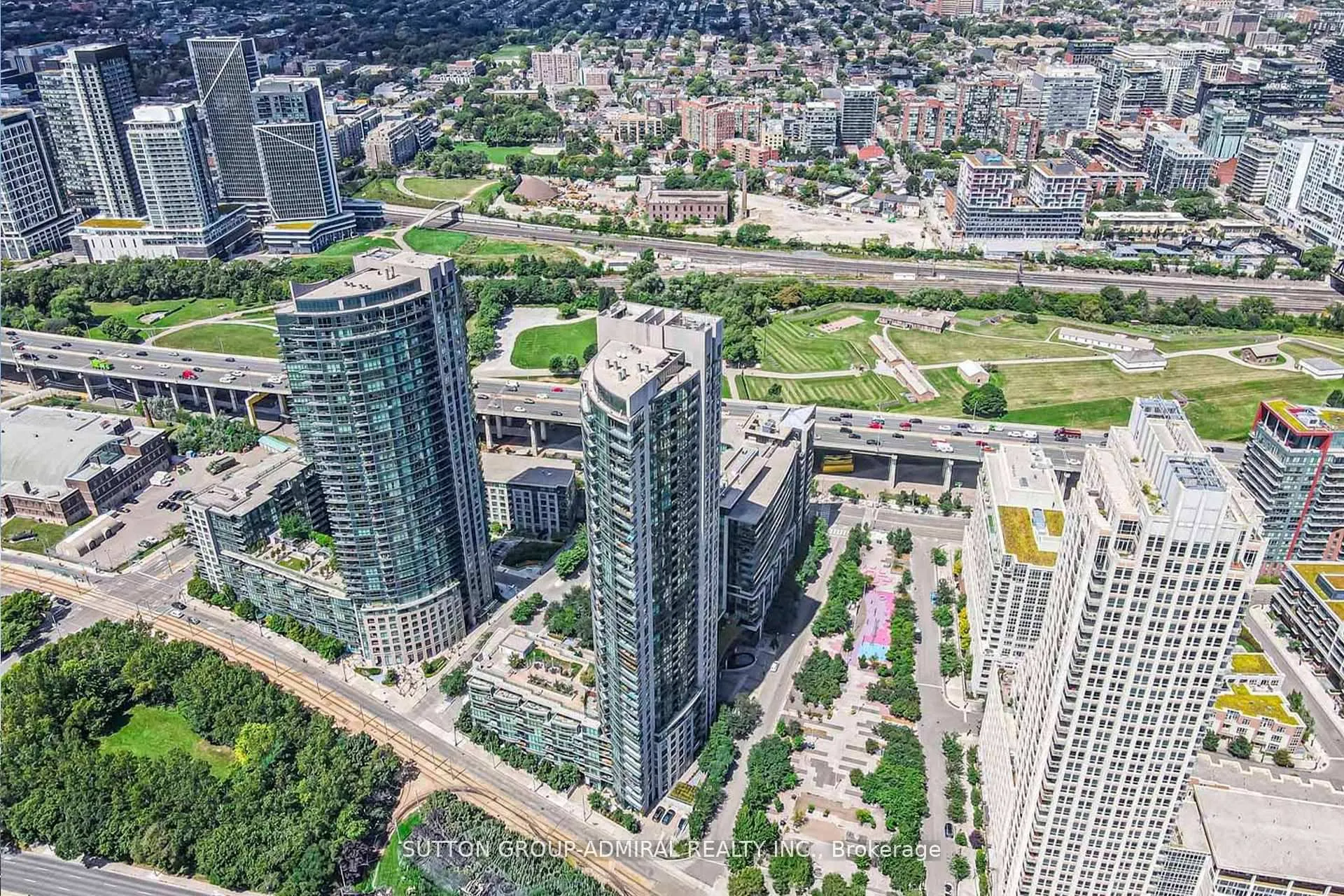 Photo 1 of Unit 2601, 215 Fort York Boulevard, Toronto, Niagara — HOMEH