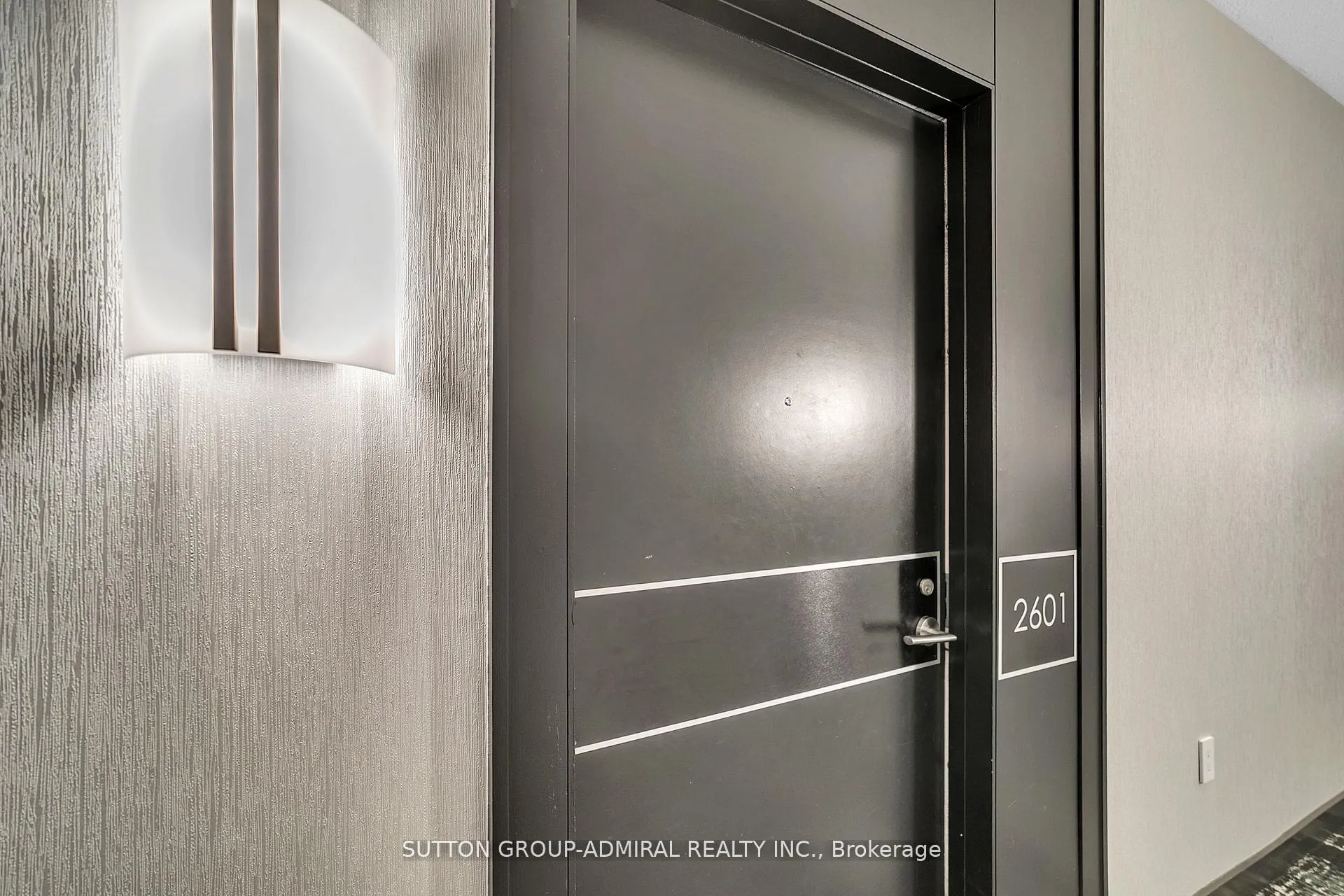 Photo 5 of Unit 2601, 215 Fort York Boulevard, Toronto, Niagara — HOMEH