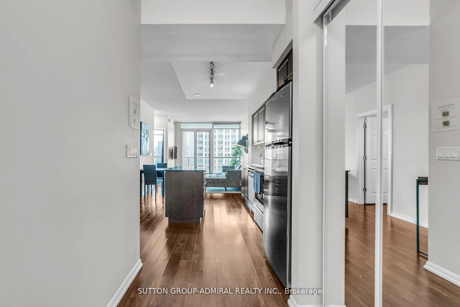 Photo 7 of Unit 2601, 215 Fort York Boulevard, Toronto, Niagara — HOMEH
