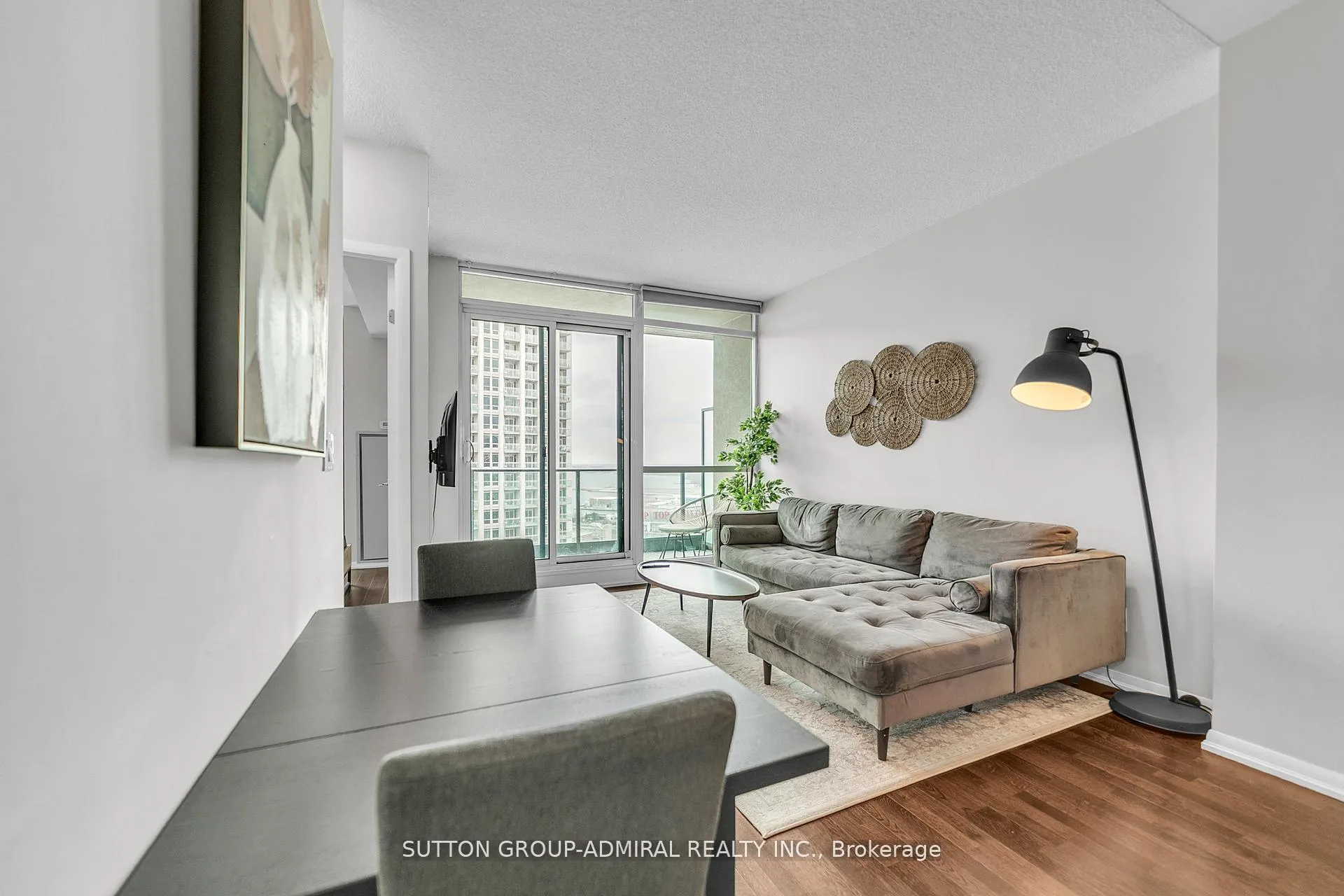 Photo 14 of Unit 2601, 215 Fort York Boulevard, Toronto, Niagara — HOMEH