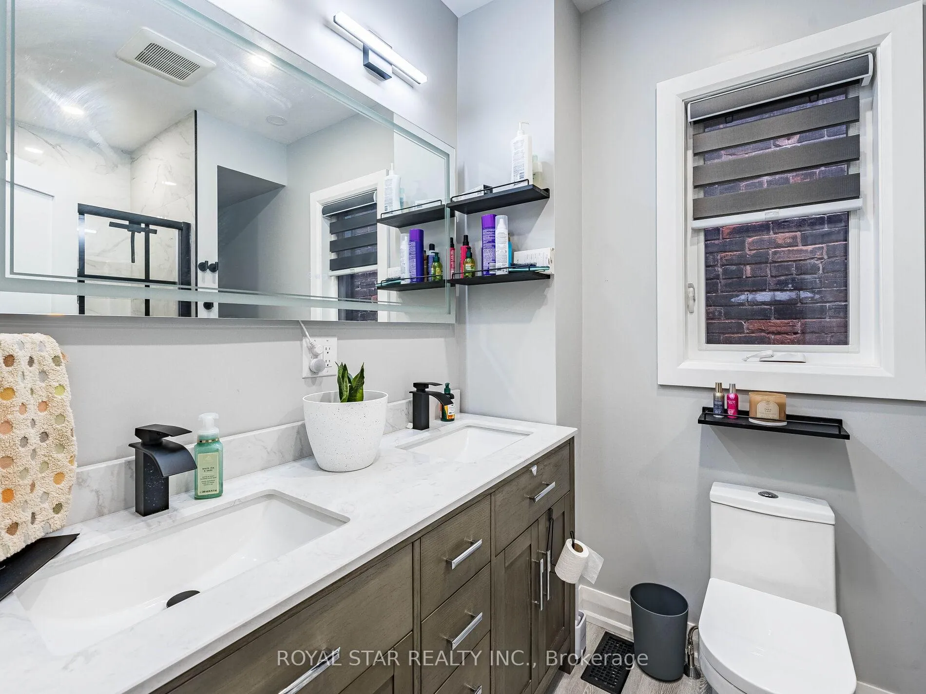 Photo 27 of 74 Montrose Avenue, Toronto, Trinity-Bellwoods — HOMEH