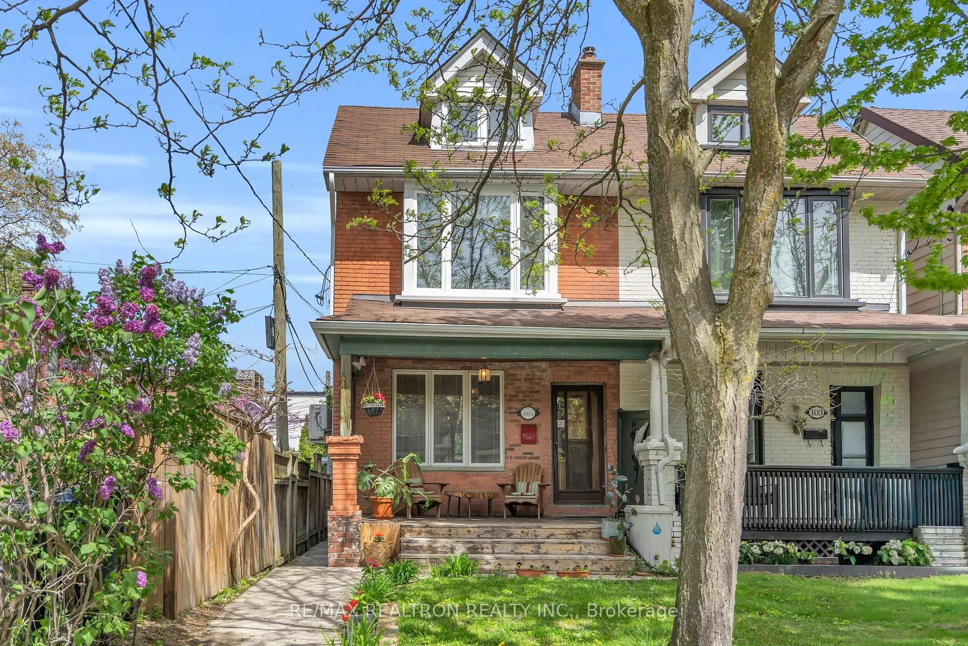 Photo 4 of 105 Dewhurst Boulevard, Toronto, Danforth — HOMEH