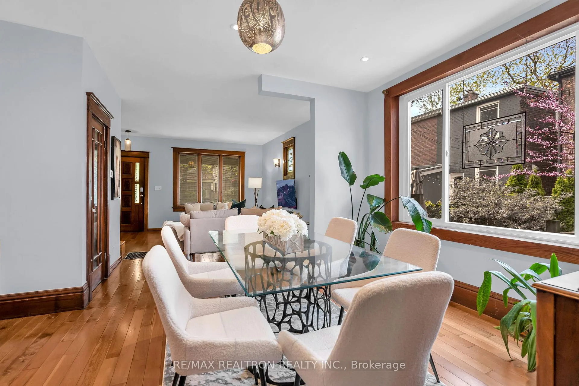Photo 10 of 105 Dewhurst Boulevard, Toronto, Danforth — HOMEH