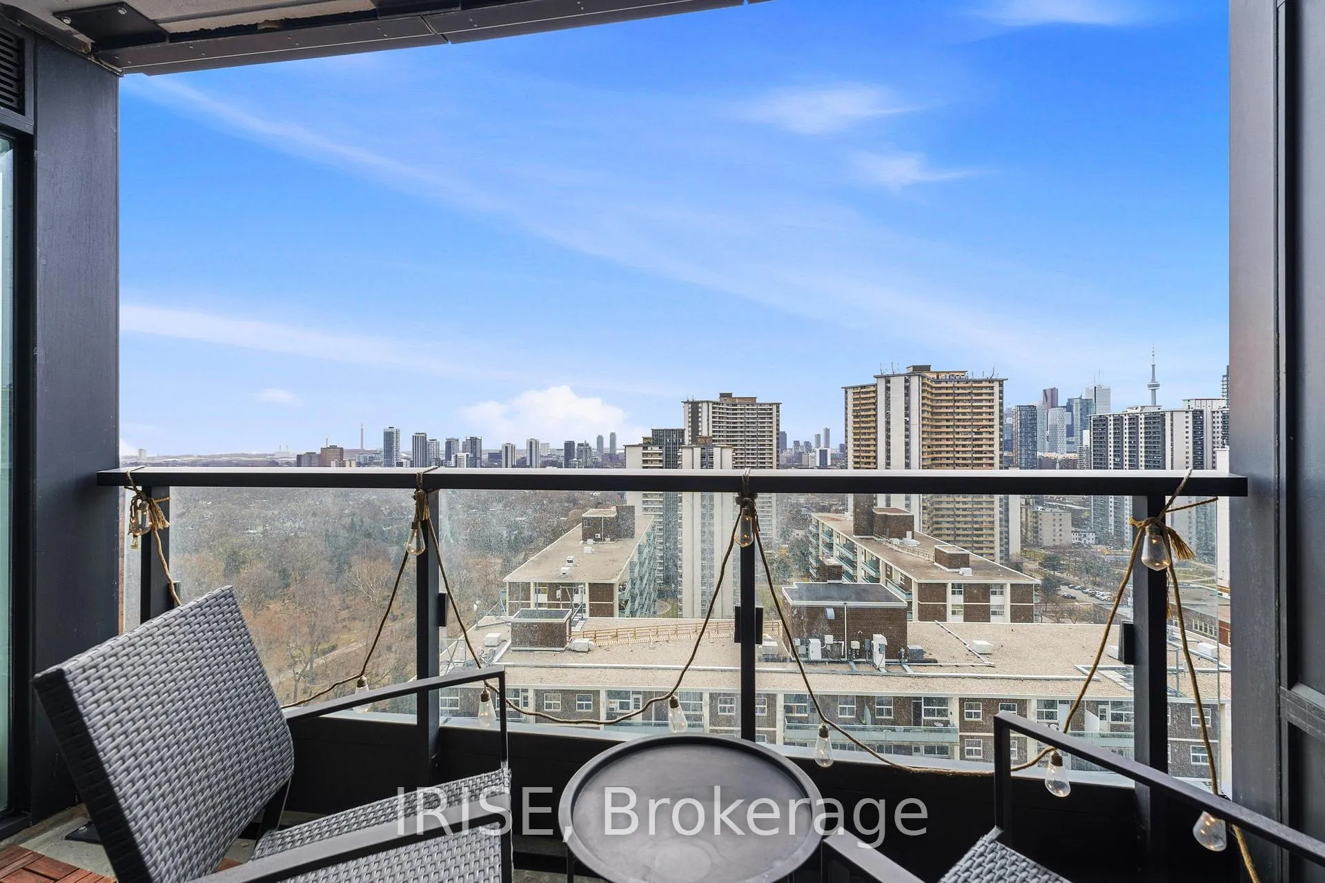 Photo 2 of Unit 2019, 585 Bloor St E, Toronto, North St. James Town — HOMEH