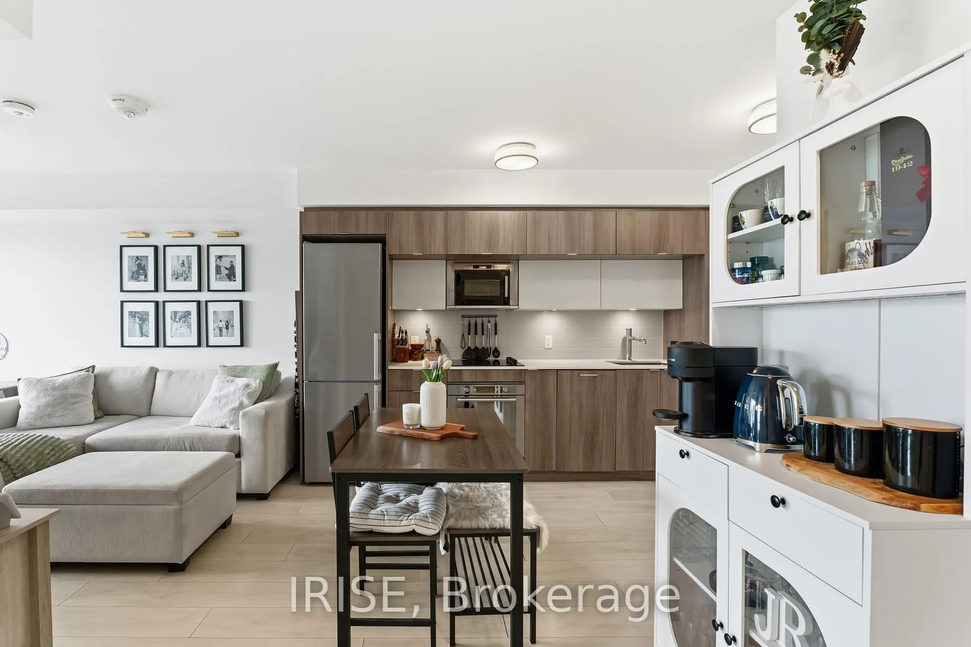 Photo 4 of Unit 2019, 585 Bloor St E, Toronto, North St. James Town — HOMEH