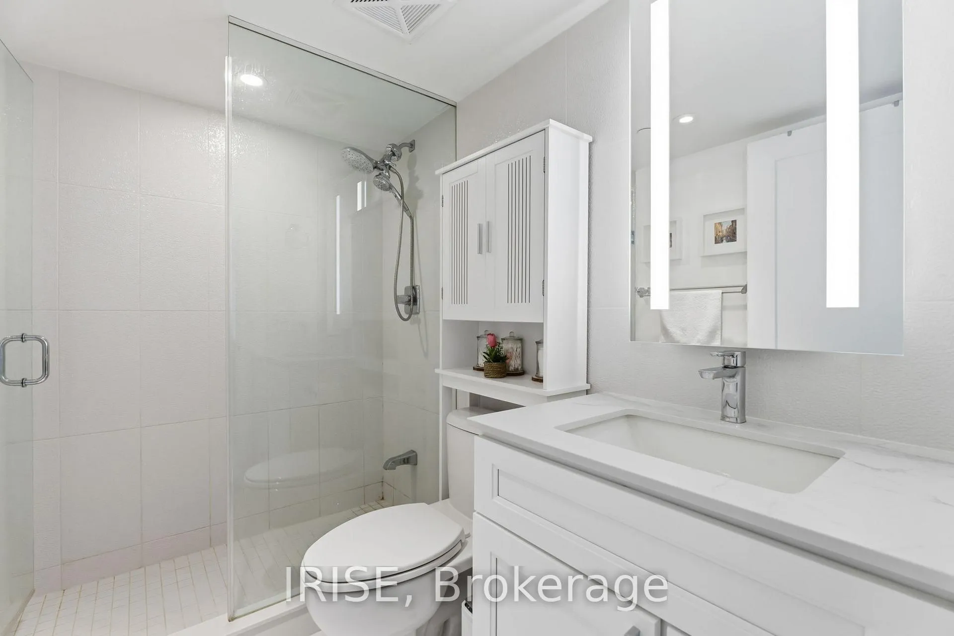 Photo 13 of Unit 2019, 585 Bloor St E, Toronto, North St. James Town — HOMEH