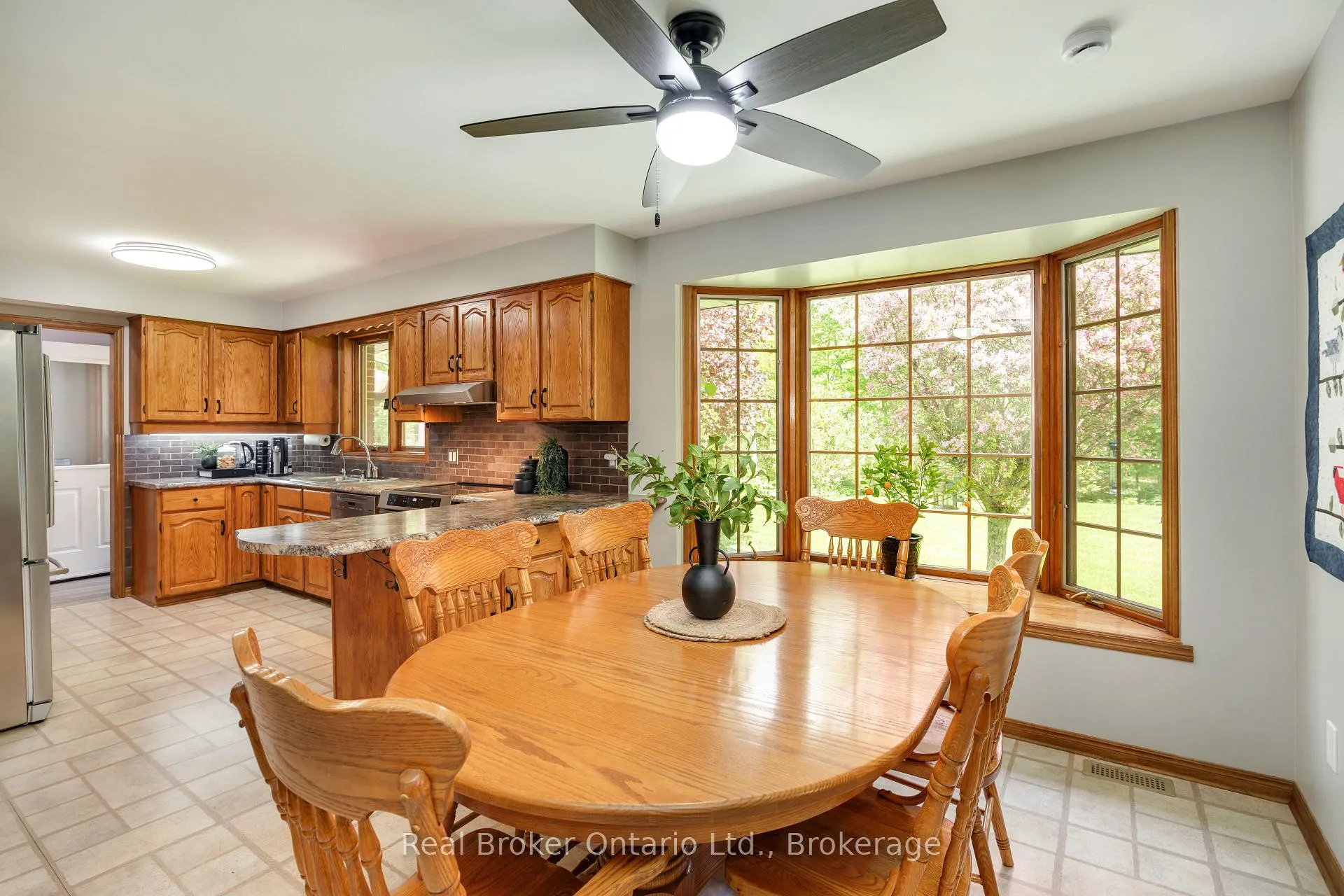 Photo 12 of 3061 Green Road, Clarington, Rural Clarington — HOMEH