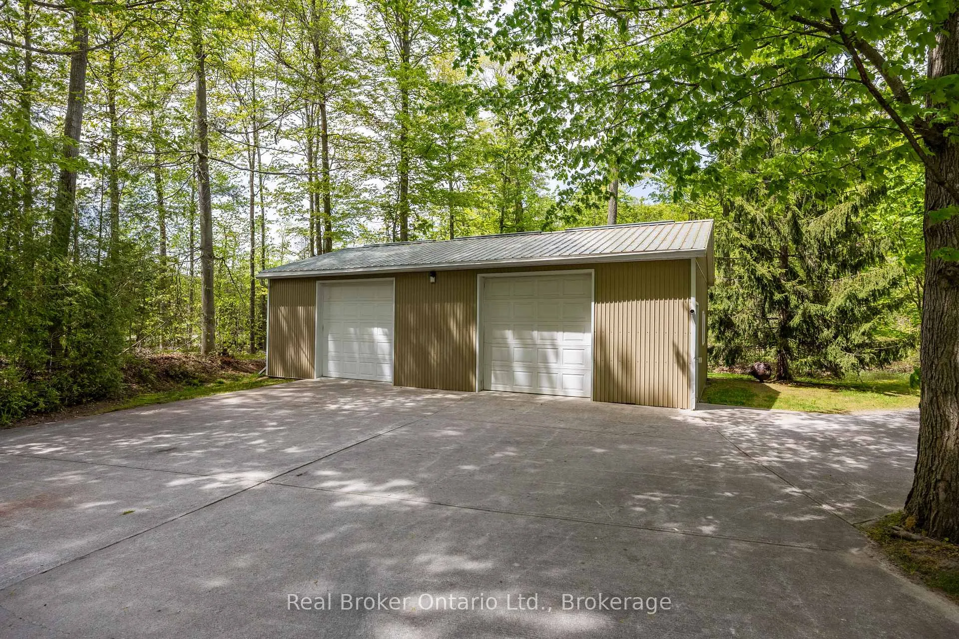Photo 40 of 3061 Green Road, Clarington, Rural Clarington — HOMEH