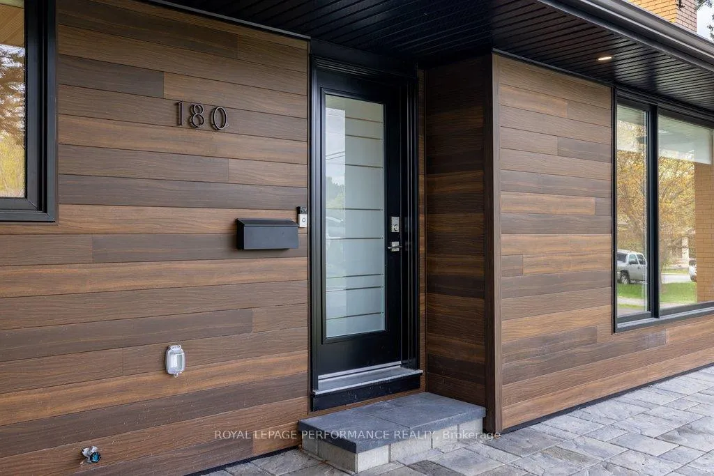 Photo 5 of 180 Roger Road, Ottawa, Faircrest Heights — HOMEH