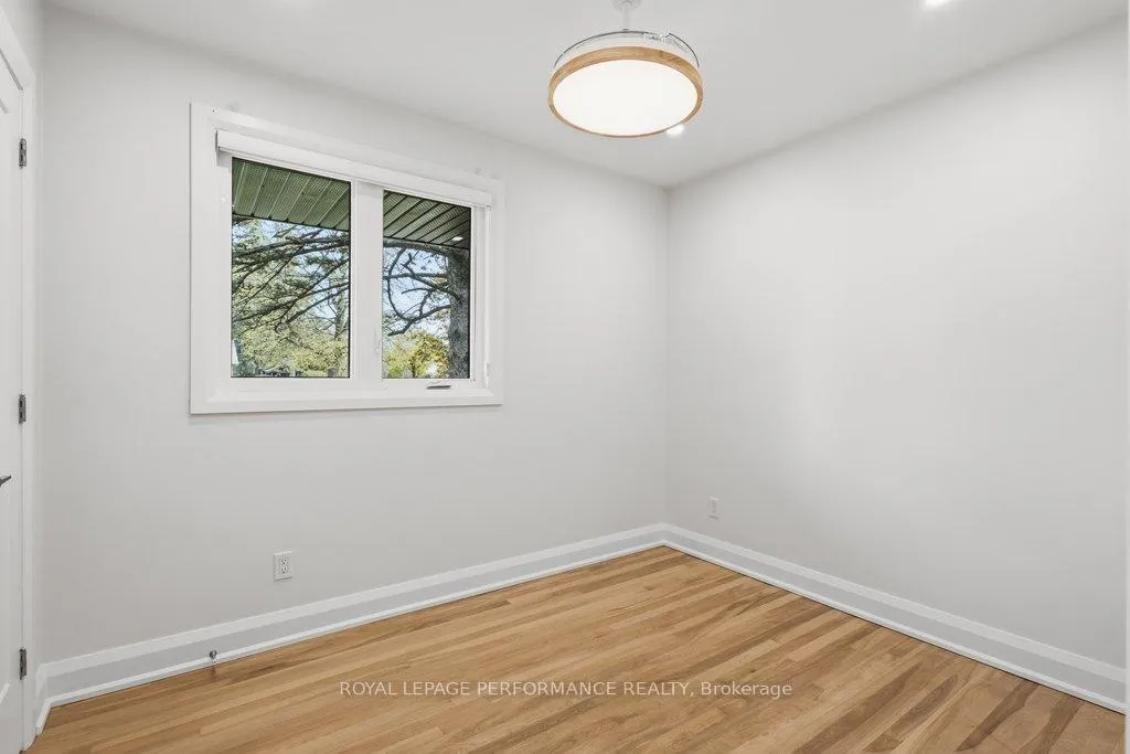 Photo 7 of 180 Roger Road, Ottawa, Faircrest Heights — HOMEH