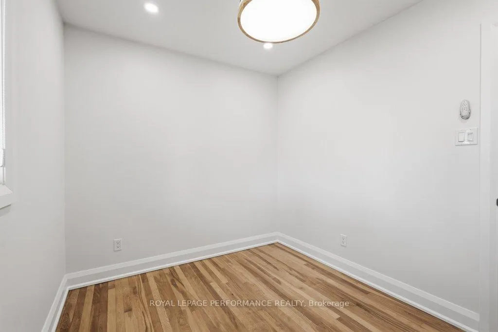Photo 8 of 180 Roger Road, Ottawa, Faircrest Heights — HOMEH
