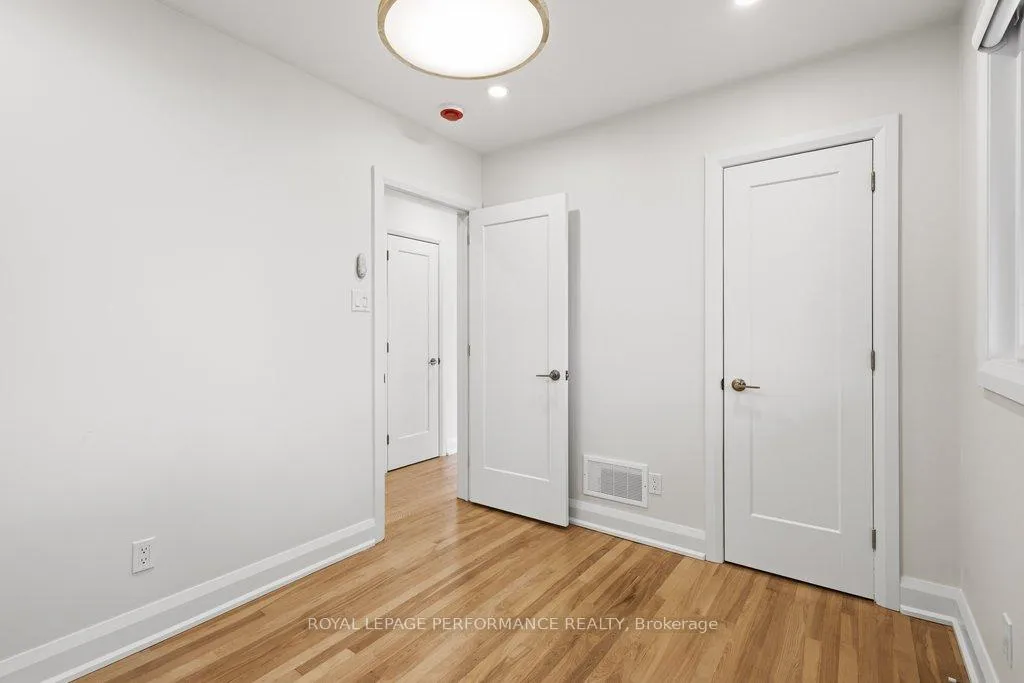 Photo 9 of 180 Roger Road, Ottawa, Faircrest Heights — HOMEH