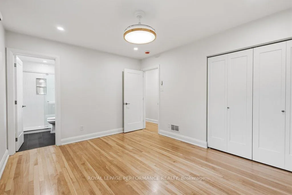 Photo 15 of 180 Roger Road, Ottawa, Faircrest Heights — HOMEH