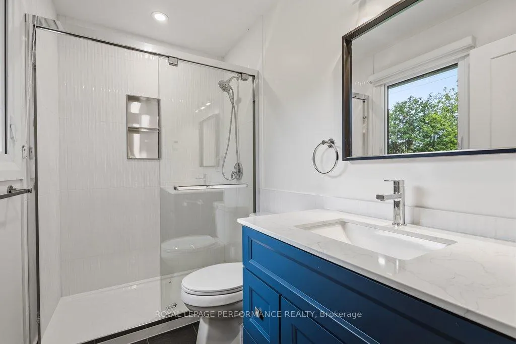 Photo 17 of 180 Roger Road, Ottawa, Faircrest Heights — HOMEH