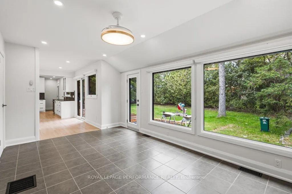 Photo 34 of 180 Roger Road, Ottawa, Faircrest Heights — HOMEH