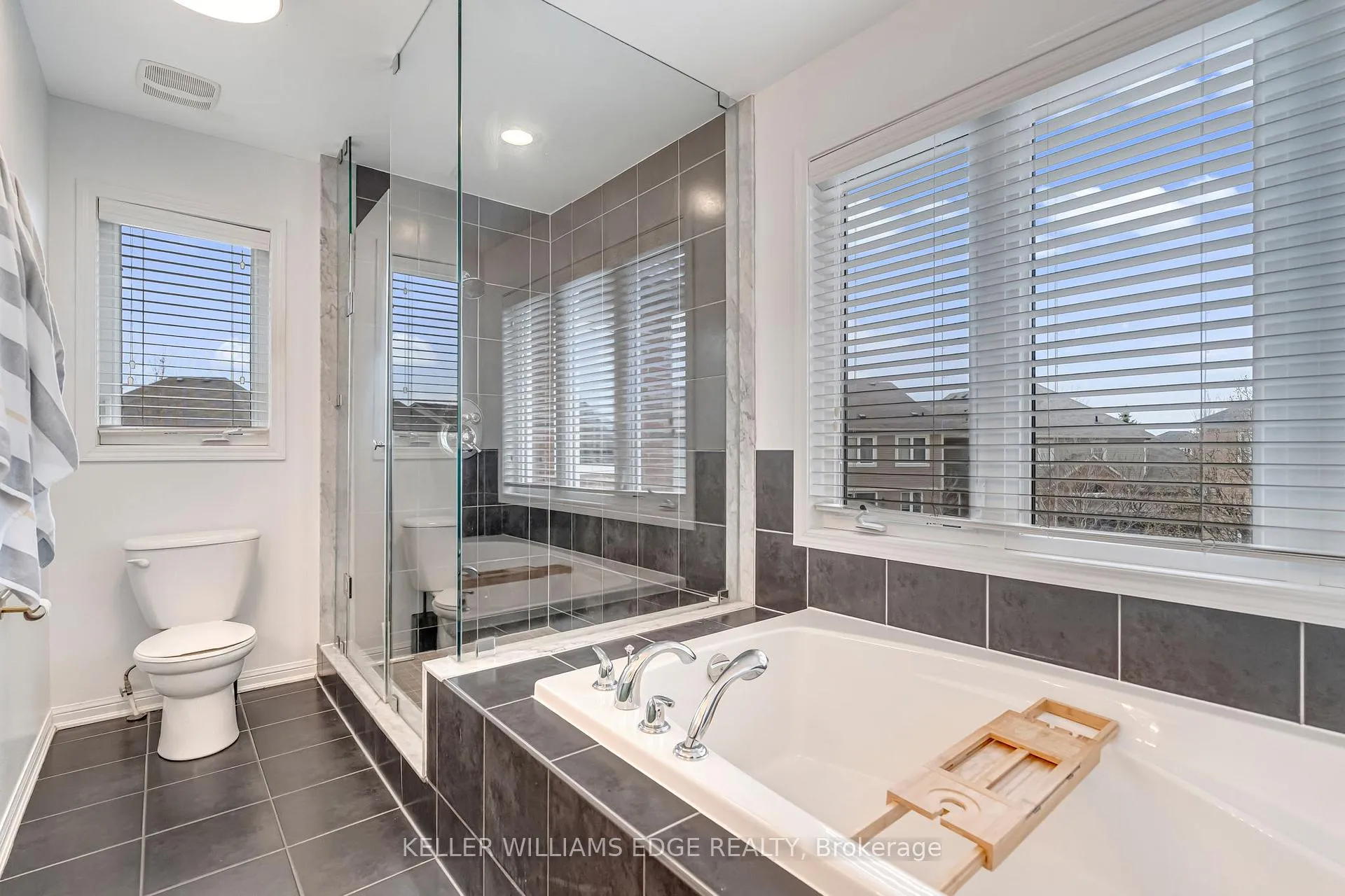 Photo 22 of 265 Goutouski Crescent, Milton, Harrison — HOMEH