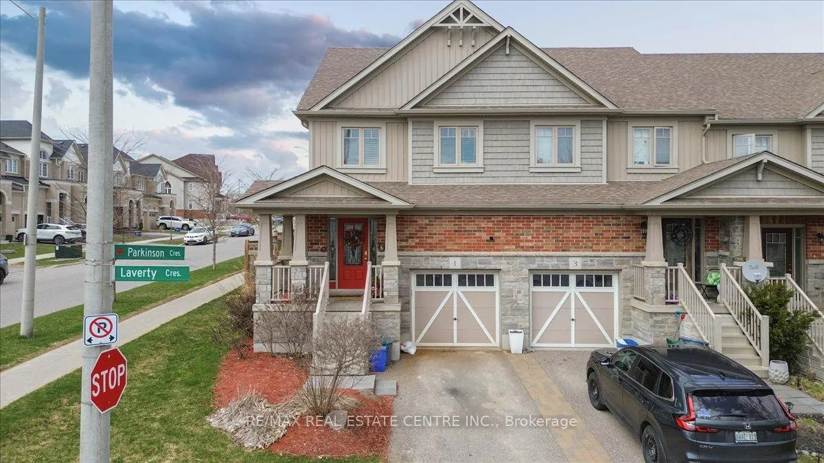 Photo 2 of 1 Laverty Crescent, Orangeville — HOMEH