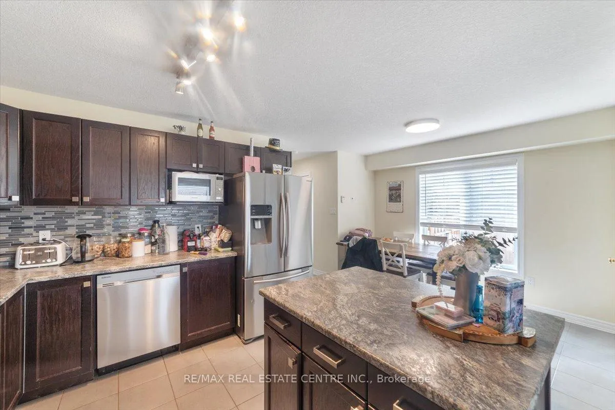 Photo 6 of 1 Laverty Crescent, Orangeville — HOMEH