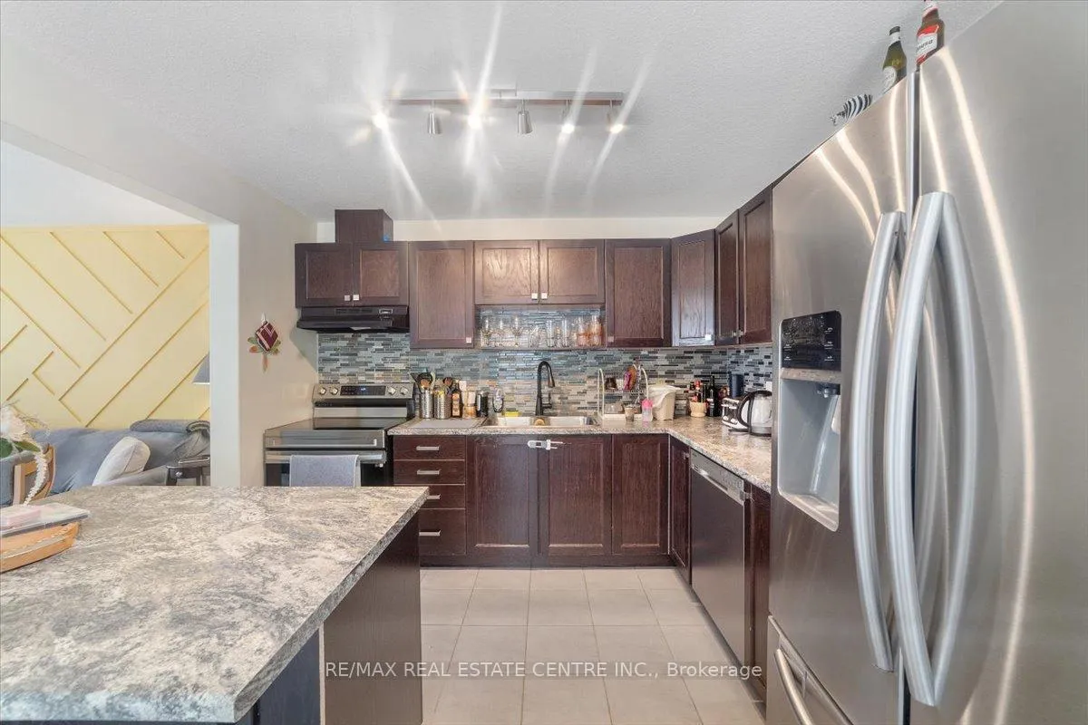 Photo 7 of 1 Laverty Crescent, Orangeville — HOMEH