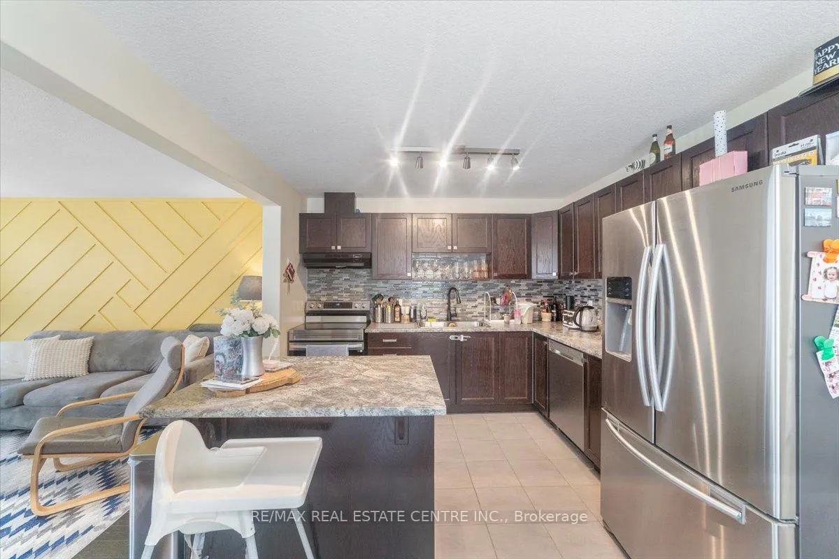 Photo 8 of 1 Laverty Crescent, Orangeville — HOMEH