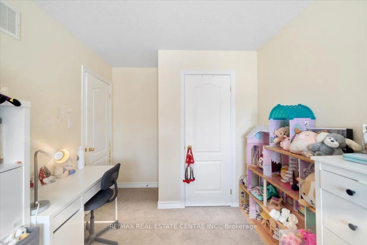 Photo 21 of 1 Laverty Crescent, Orangeville — HOMEH