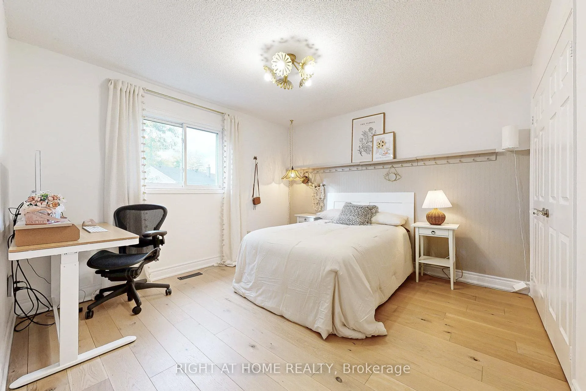 Photo 24 of 24 Cummings Court, Markham, Thornlea — HOMEH