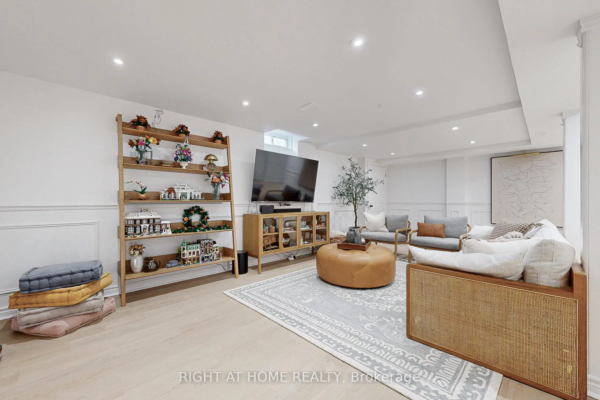 Photo 31 of 24 Cummings Court, Markham, Thornlea — HOMEH
