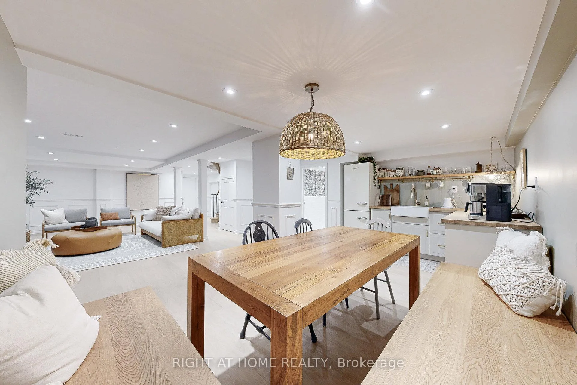 Photo 37 of 24 Cummings Court, Markham, Thornlea — HOMEH