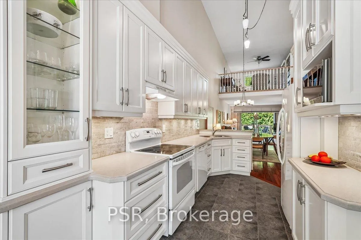 Photo 7 of Unit 55, 3045 New Street, Burlington, Roseland — HOMEH
