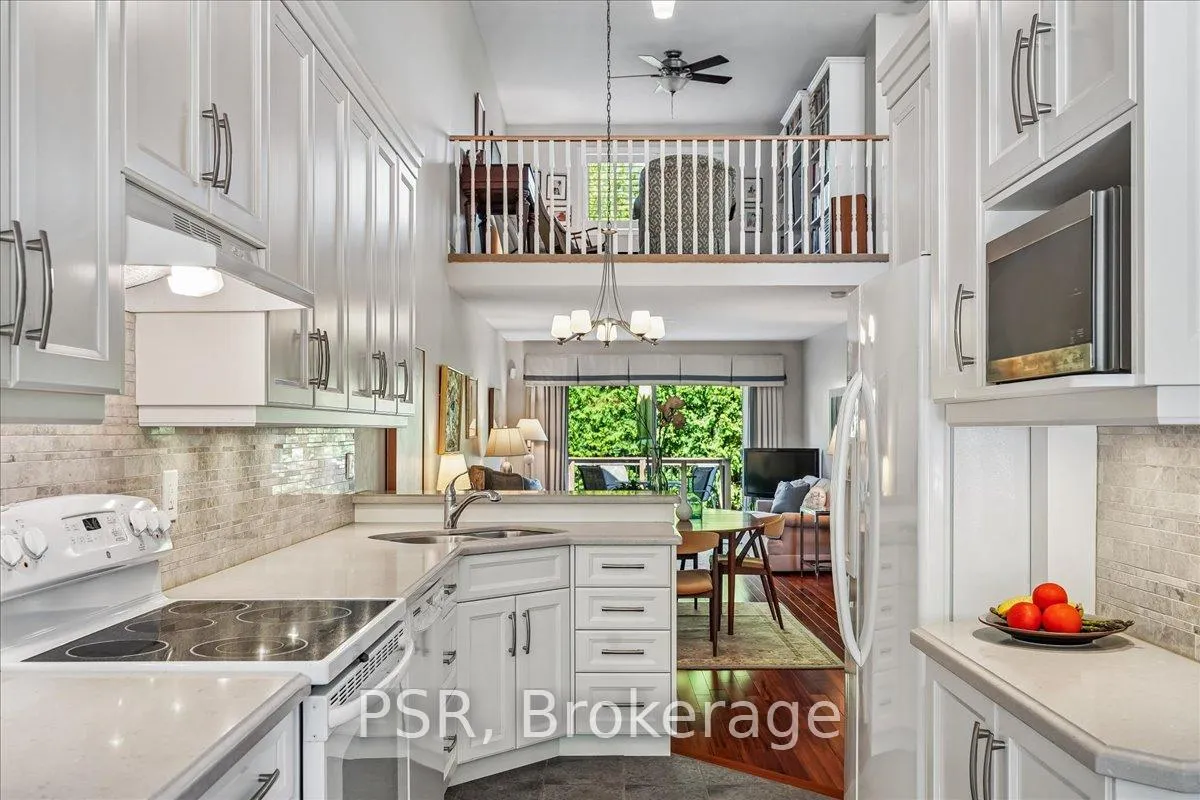 Photo 10 of Unit 55, 3045 New Street, Burlington, Roseland — HOMEH