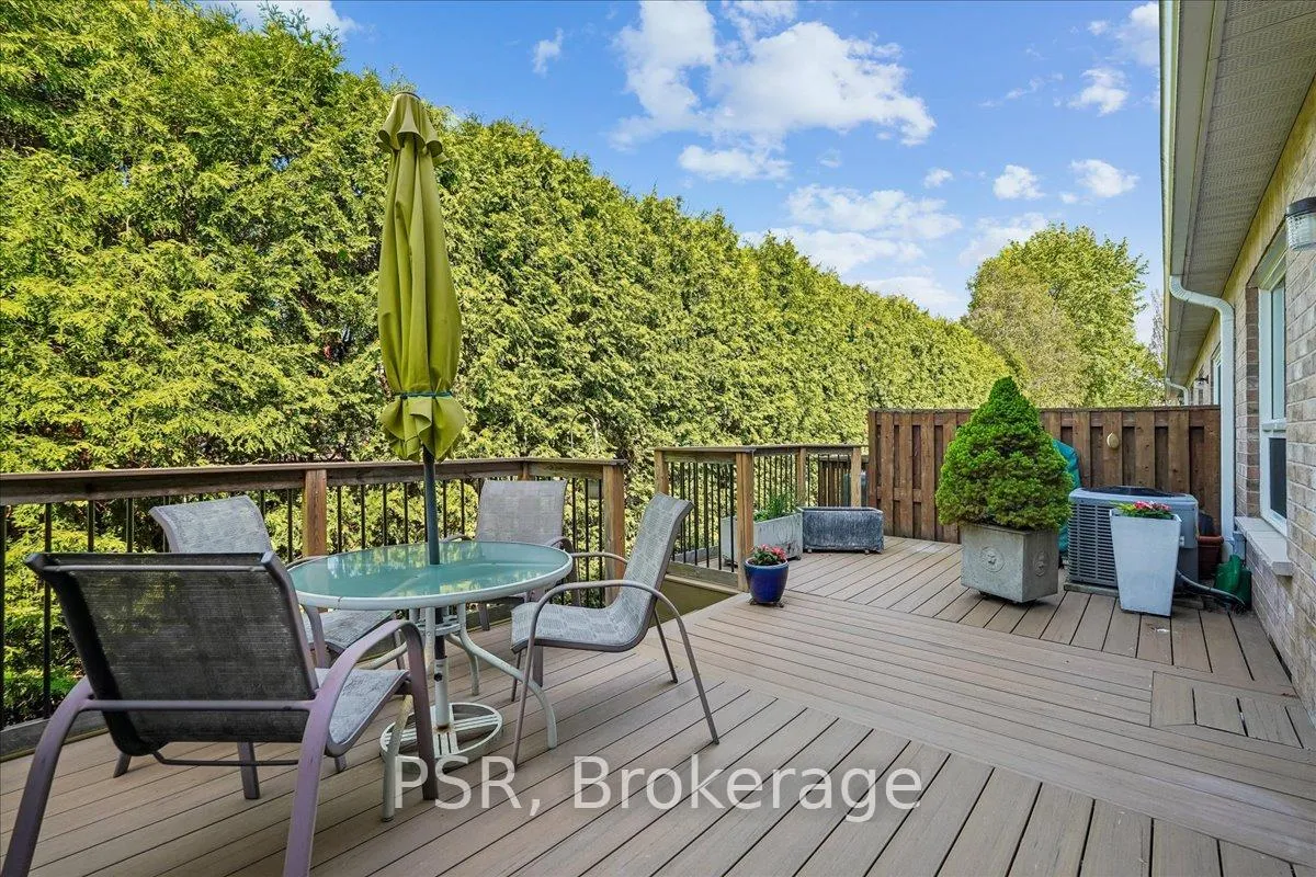 Photo 36 of Unit 55, 3045 New Street, Burlington, Roseland — HOMEH