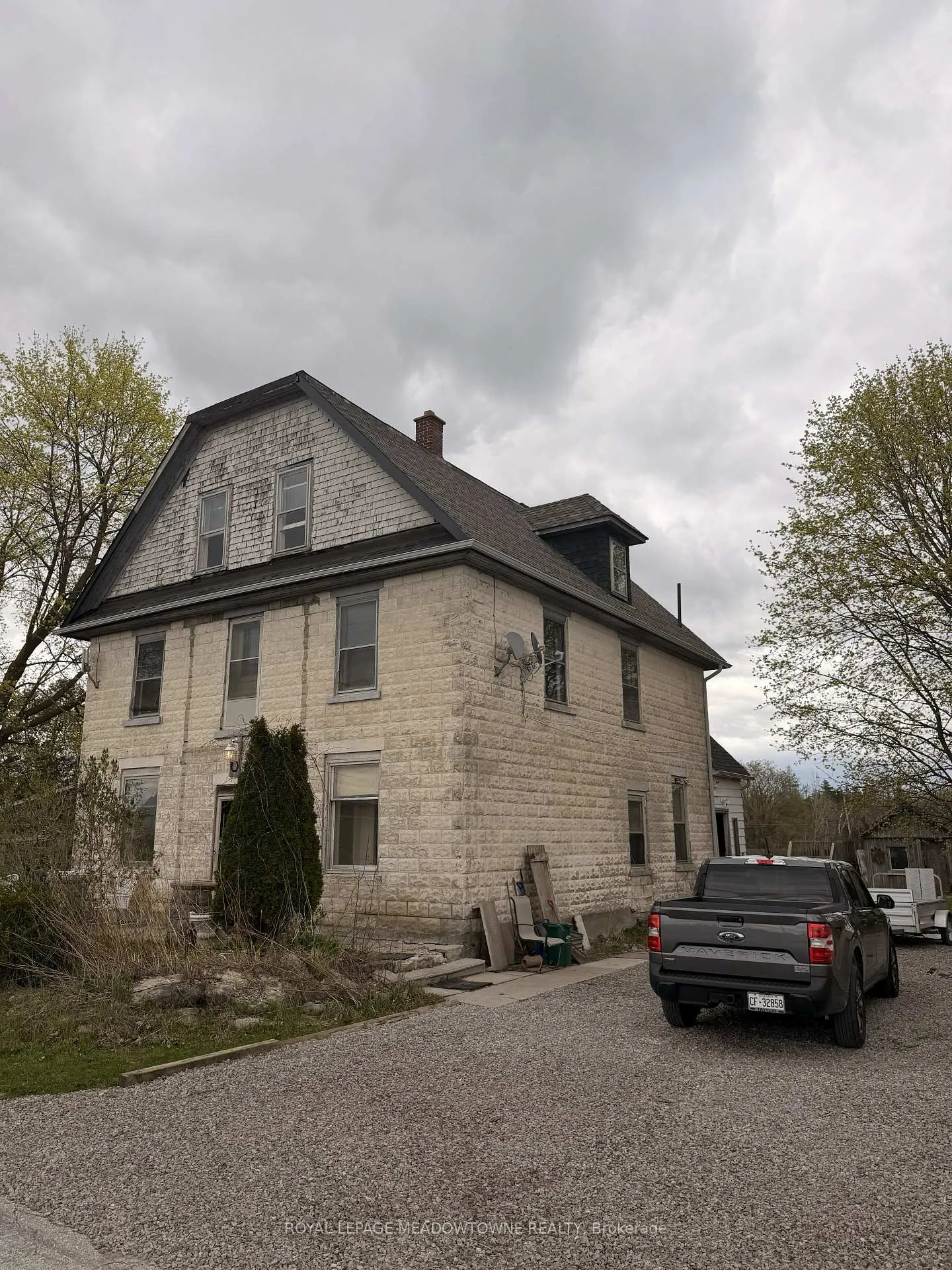 Photo 2 of 9072 Guelph Junction Road, Milton, Rural Milton West — HOMEH