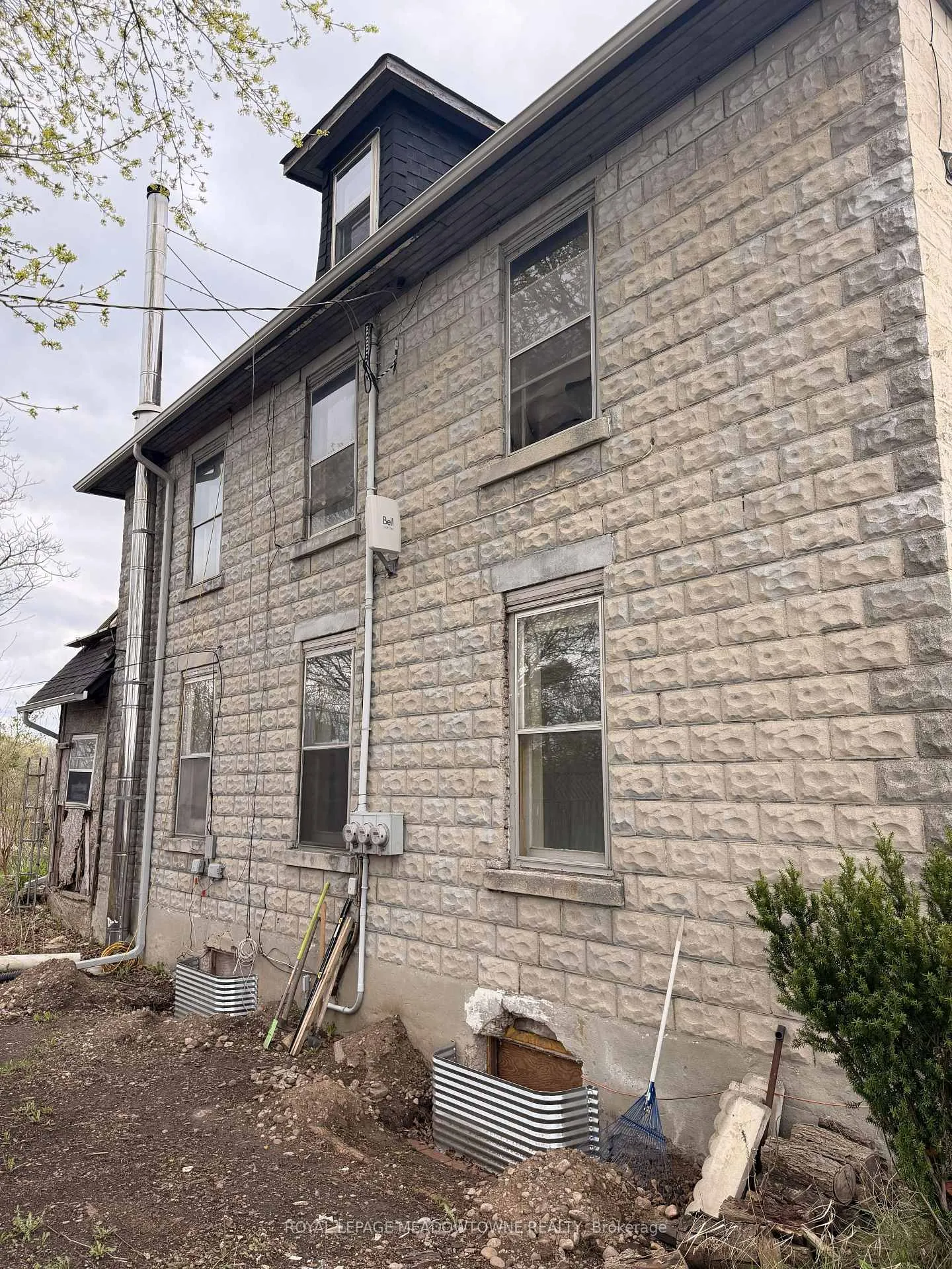 Photo 16 of 9072 Guelph Junction Road, Milton, Rural Milton West — HOMEH