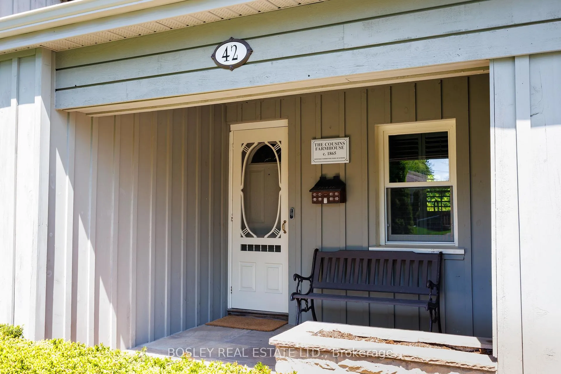 Photo 4 of 42 Royal Road, Aurora, Aurora Village — HOMEH