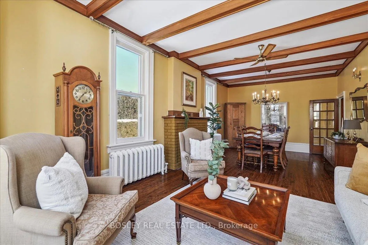 Photo 13 of 42 Royal Road, Aurora, Aurora Village — HOMEH