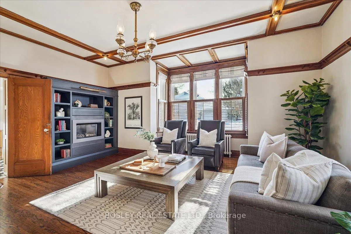 Photo 15 of 42 Royal Road, Aurora, Aurora Village — HOMEH