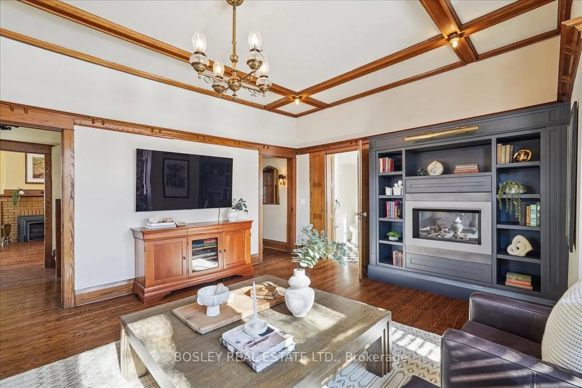 Photo 17 of 42 Royal Road, Aurora, Aurora Village — HOMEH