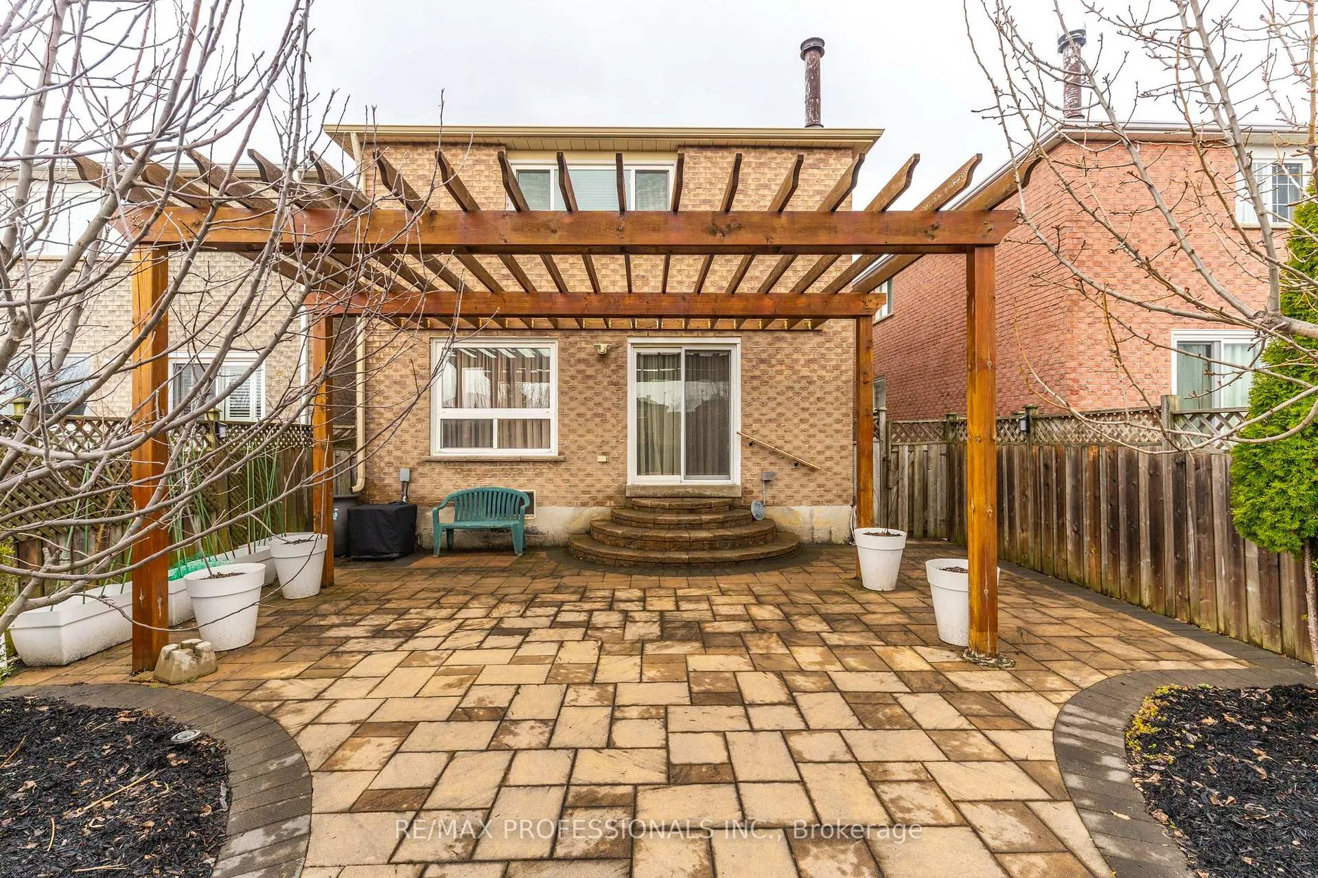 Photo 43 of 52 Lavron Court, Markham, Middlefield — HOMEH