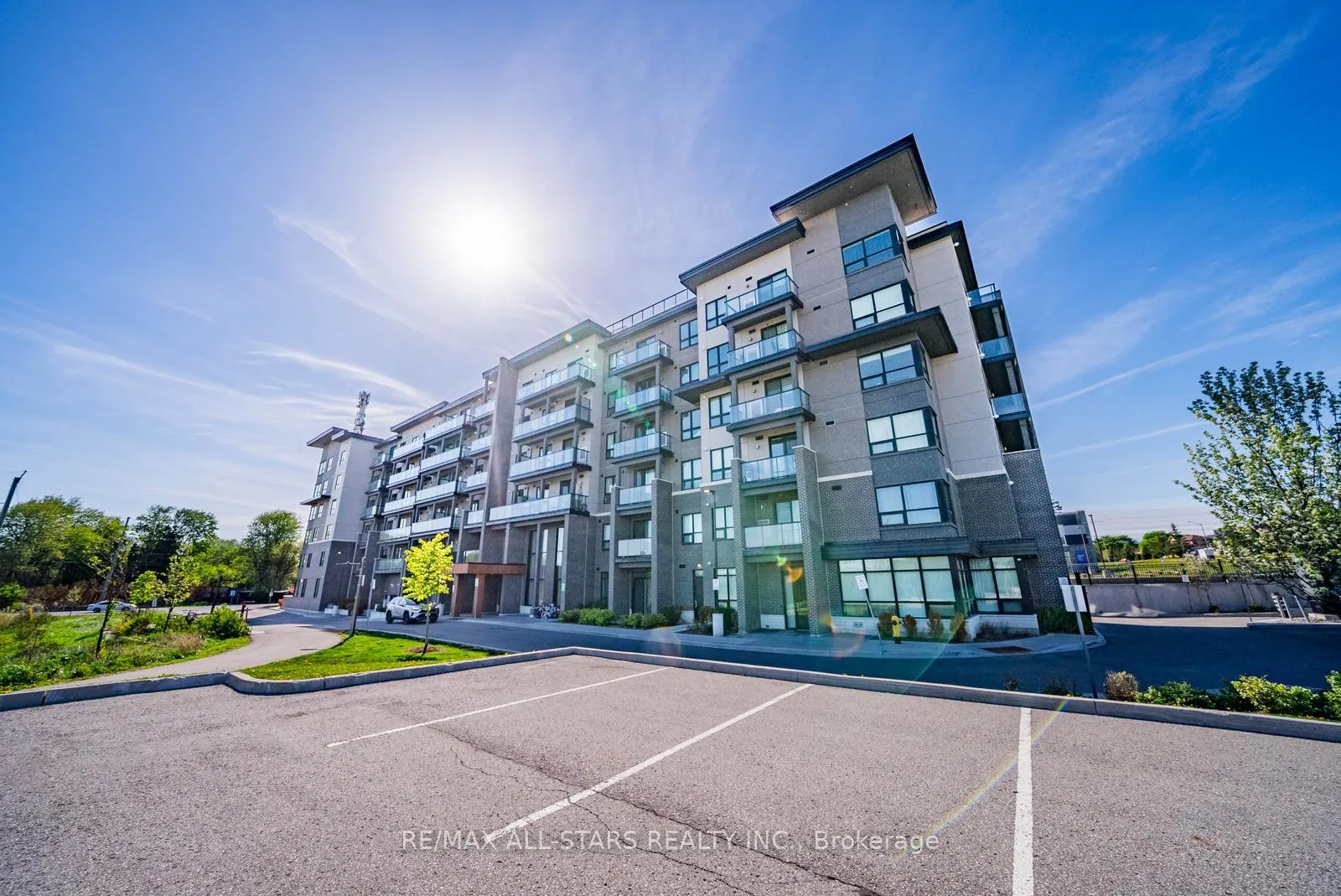 Photo 2 of Unit 315, 9700 Ninth Line, Markham, Greensborough — HOMEH